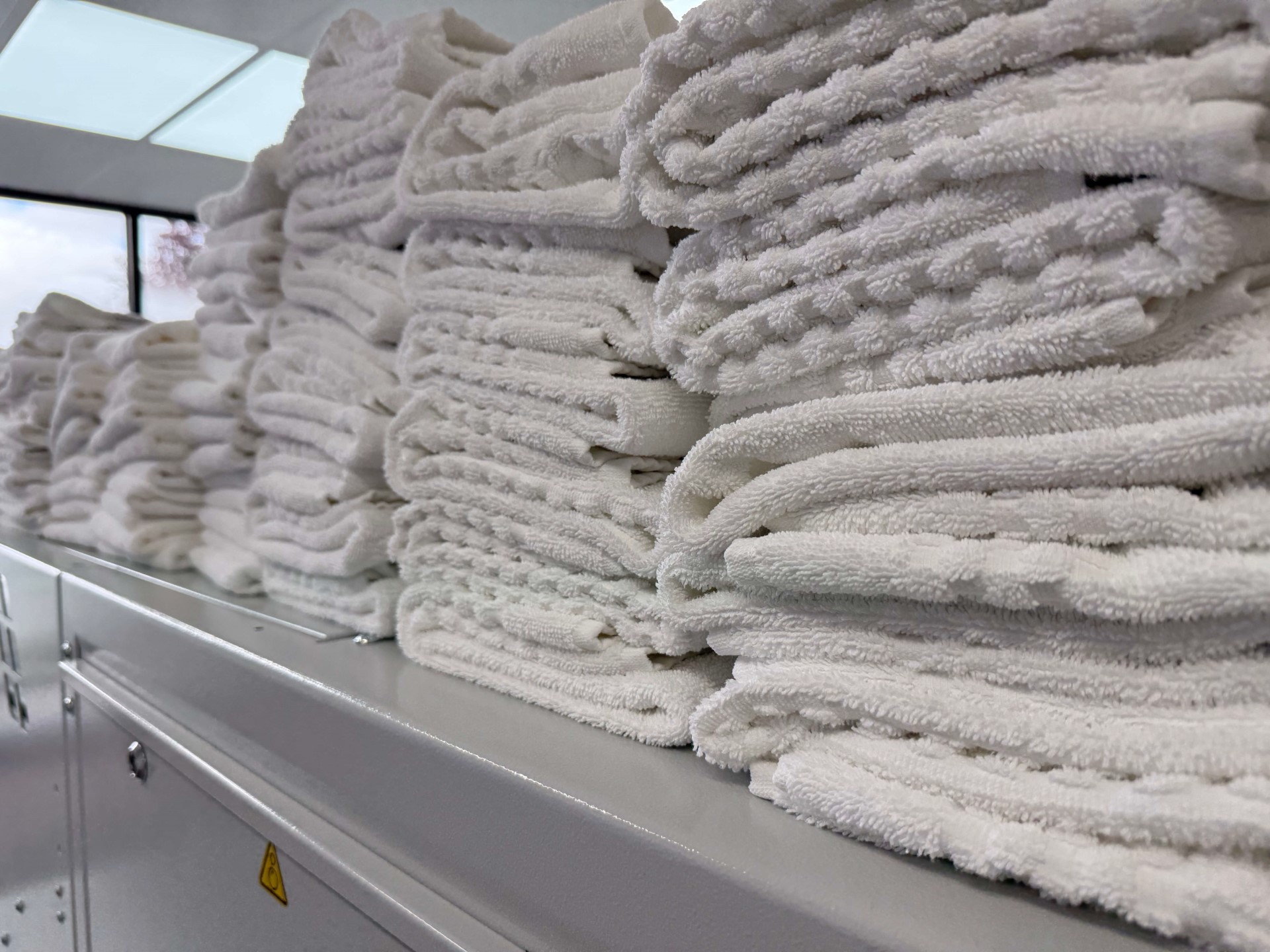 Healthcare COG laundry services for commercial healthcare and hospitality accounts in Seattle WA and Kent
